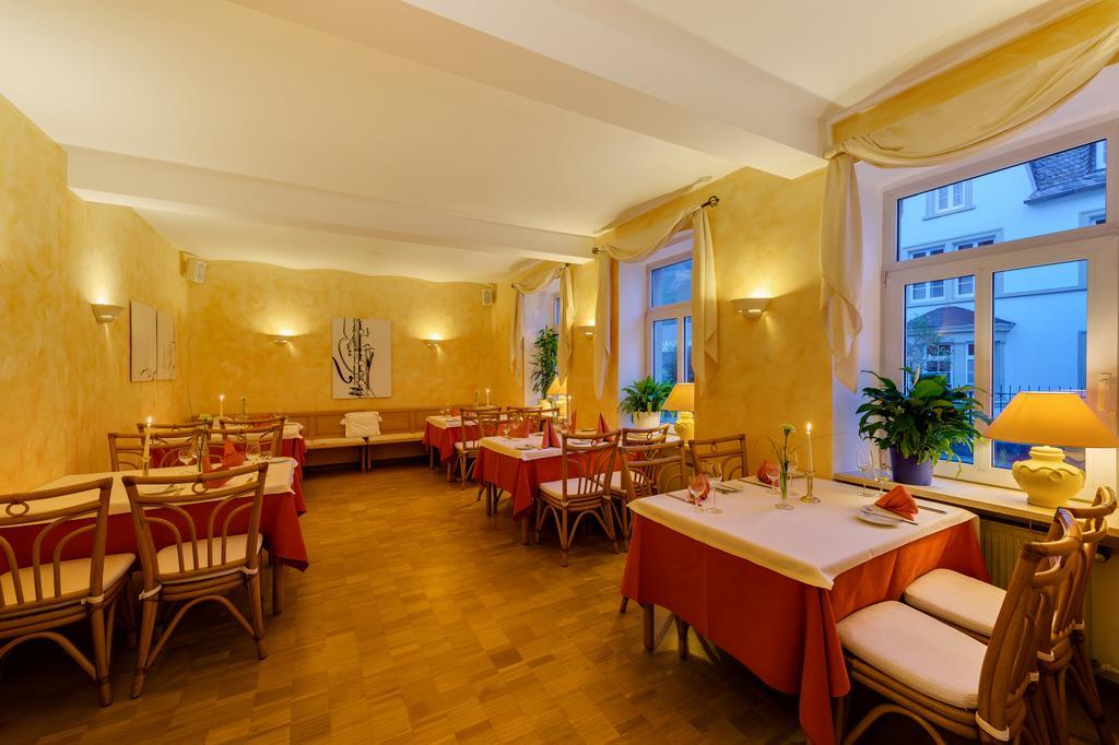 Moselhotel Ludwigs Kowerich Екстер'єр фото