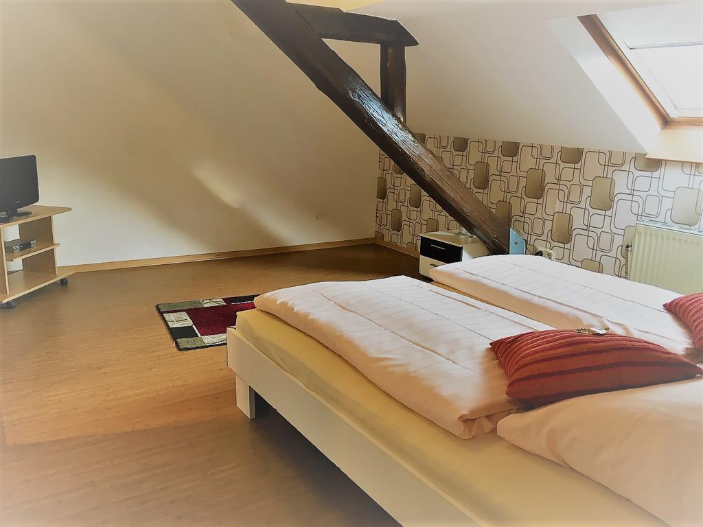 Moselhotel Ludwigs Kowerich Екстер'єр фото